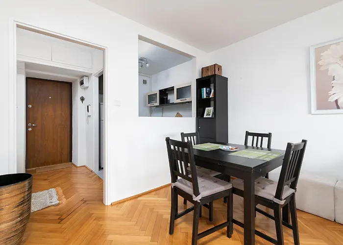 Rentplanet - Apartament Smolna